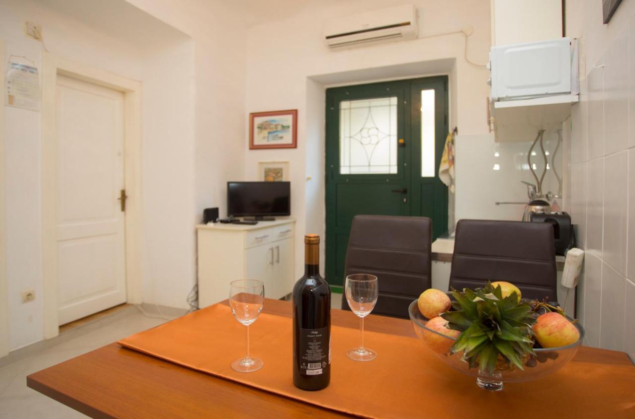Apartment Silvana Спліт Екстер'єр фото